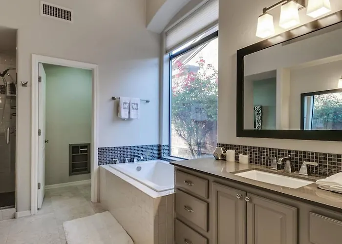 North Sanctuary W Htd Pool And Views Scottsdale