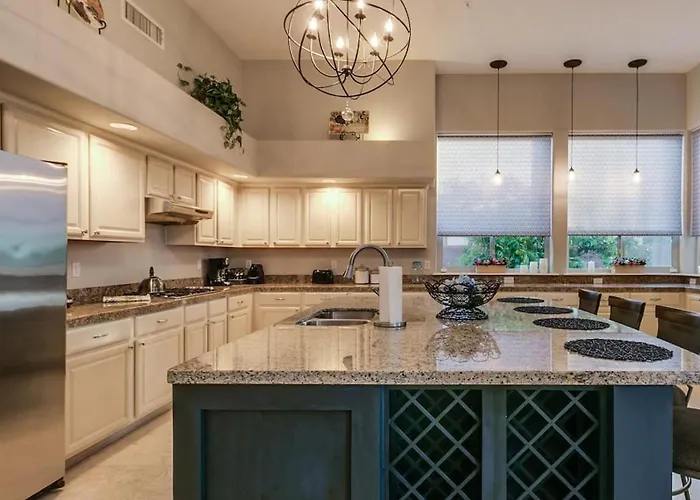 North Sanctuary W Htd Pool And Views *