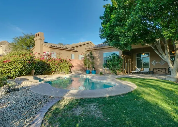 North Sanctuary W Htd Pool And Views Holiday home *